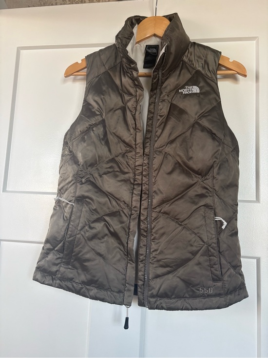 The North Face Jackets & Blazers - The North Face Women's Quilted 550 Insulated Vest — Brown Size X-Small